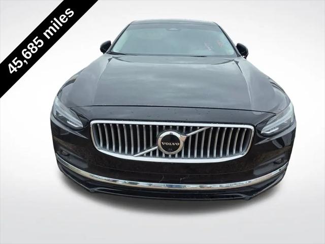 2023 Volvo S90 B6 Plus