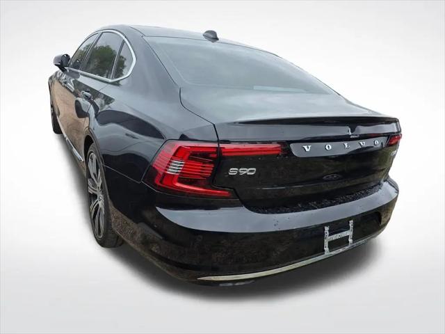 2023 Volvo S90 B6 Plus