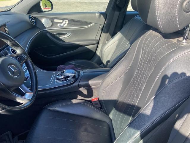 2018 Mercedes-Benz E-CLASS E 300 E 300