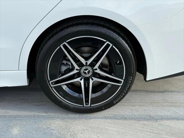 2026 Mercedes-Benz C-CLASS C 300 C 300