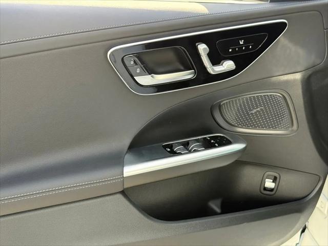 2026 Mercedes-Benz C-CLASS C 300 C 300