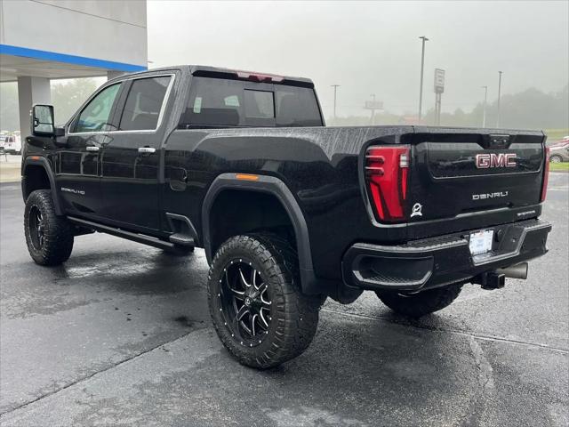 2025 GMC Sierra 2500HD 4WD Crew Cab Standard Bed Denali