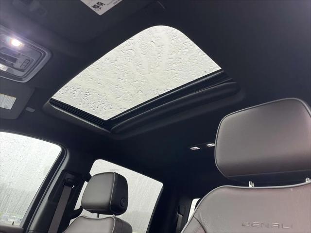 2025 GMC Sierra 2500HD 4WD Crew Cab Standard Bed Denali