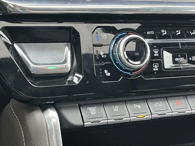 2025 GMC Sierra 2500HD 4WD Crew Cab Standard Bed Denali