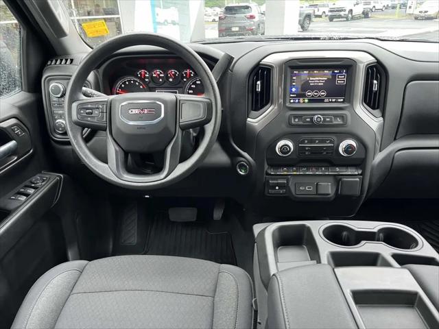 2025 GMC Sierra 1500 4WD Crew Cab Short Box Pro