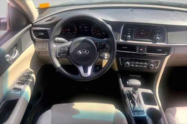 2017 Kia Optima LX