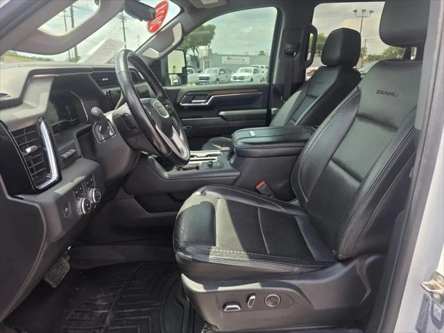 2024 GMC Sierra 2500HD 4WD Crew Cab Standard Bed Denali