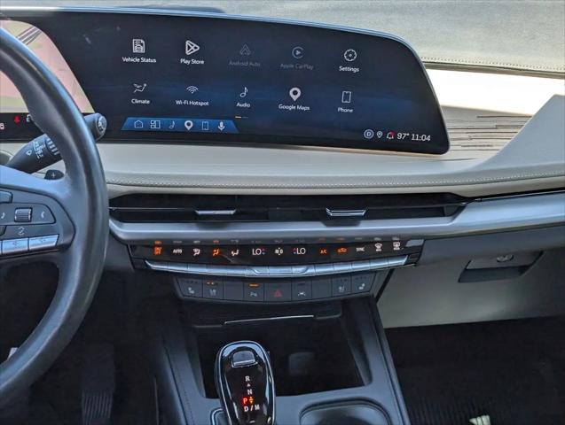 2024 Cadillac XT4 FWD Premium Luxury