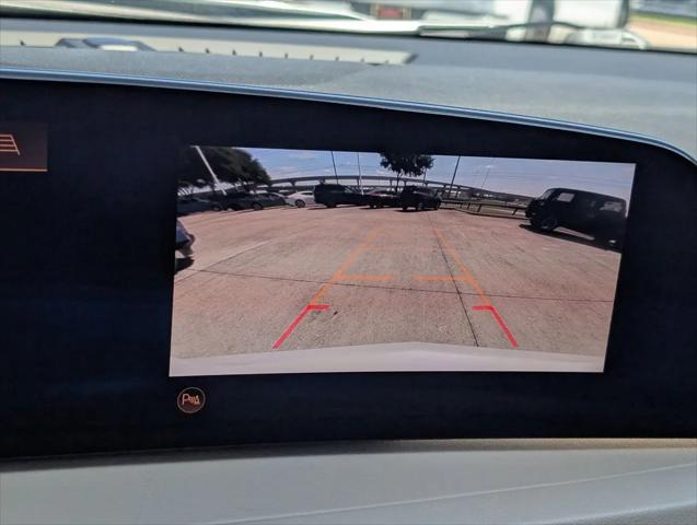 2024 Cadillac XT4 FWD Premium Luxury