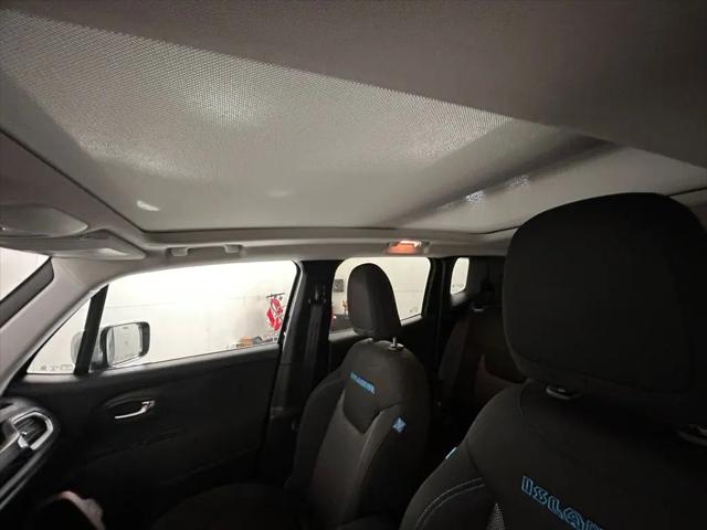 2021 Jeep Renegade Islander FWD