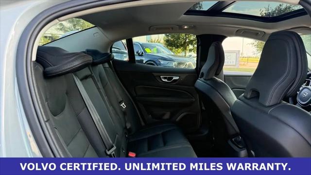 2024 Volvo S60 Recharge T8 Ultimate Dark Theme