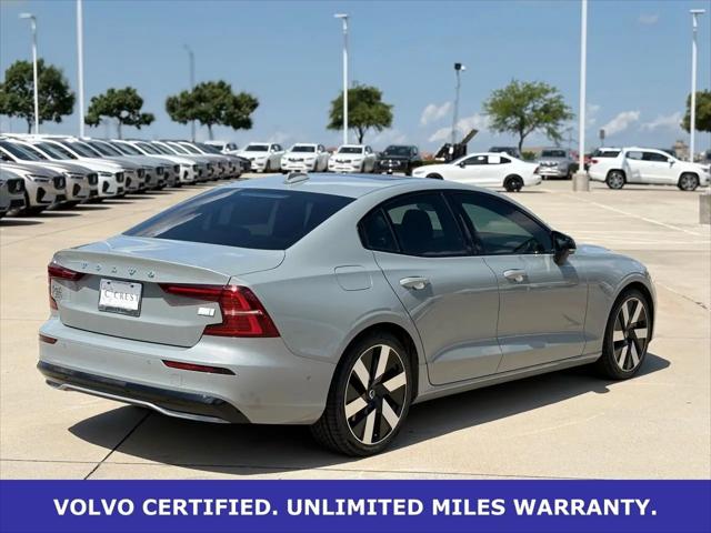 2024 Volvo S60 Recharge T8 Ultimate Dark Theme