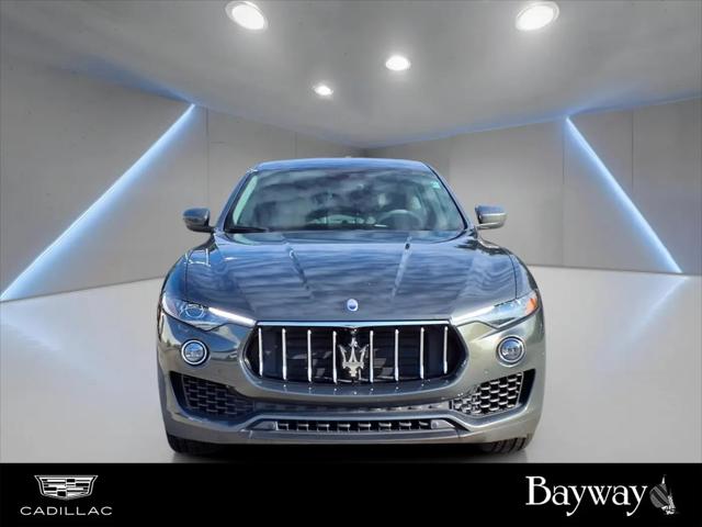 2018 Maserati Levante Standard