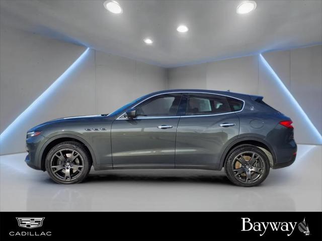 2018 Maserati Levante Standard
