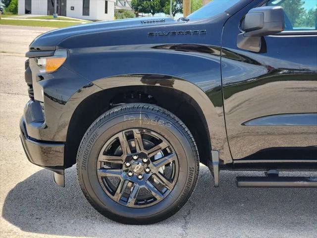 2026 Chevrolet Silverado 1500 2WD Crew Cab Short Bed Custom