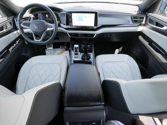 2026 Volkswagen Atlas Cross Sport SEL Premium R-Line