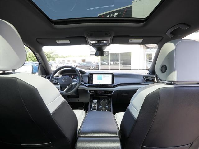 2026 Volkswagen Atlas Cross Sport SEL Premium R-Line