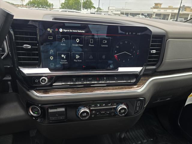 2025 GMC Sierra 3500HD 4WD Crew Cab Long Bed SLE