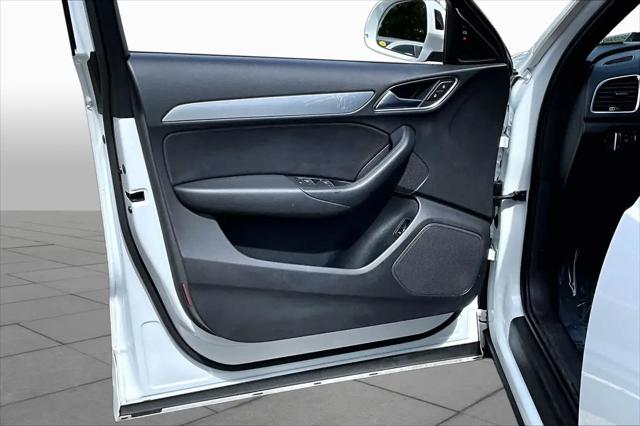 2016 Audi Q3 2.0T Premium Plus