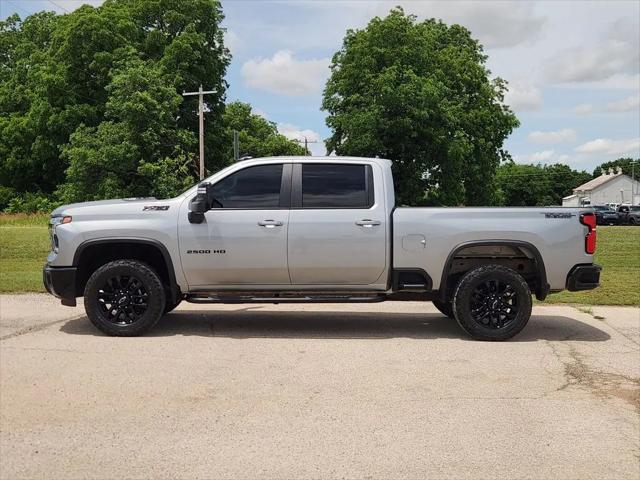 2025 Chevrolet Silverado 2500HD 4WD Crew Cab Standard Bed LT
