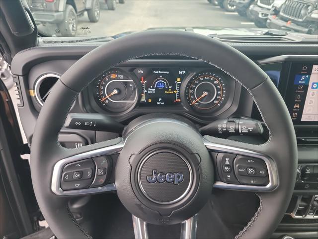 2026 Jeep Wrangler 4-Door Sahara 4x4