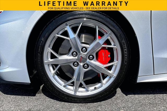 2023 Chevrolet Corvette Stingray RWD Coupe 2LT