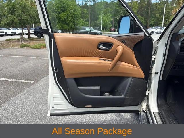 2016 INFINITI QX80 Standard