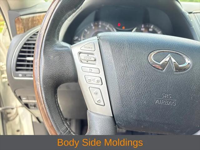 2016 INFINITI QX80 Standard
