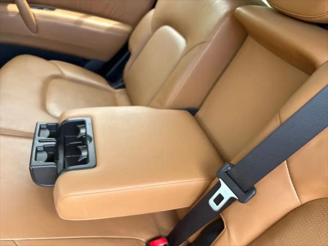 2016 INFINITI QX80 Standard