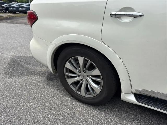 2016 INFINITI QX80 Standard