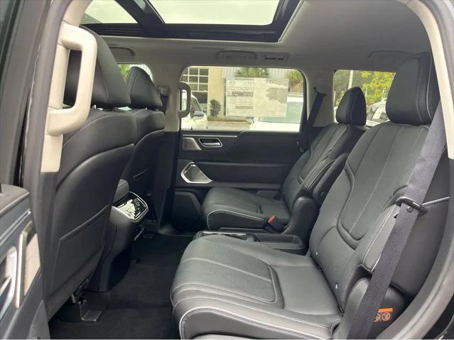 2025 INFINITI QX80 SENSORY AWD