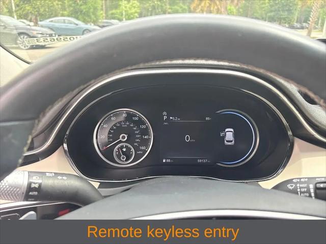 2022 Genesis GV70 2.5T AWD