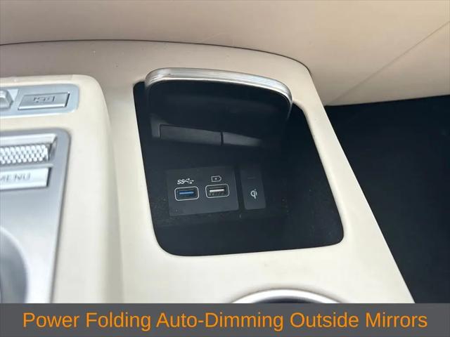 2022 Genesis GV70 2.5T AWD