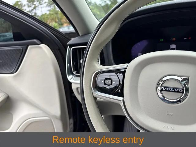 2024 Volvo S60 B5 Plus Dark Theme