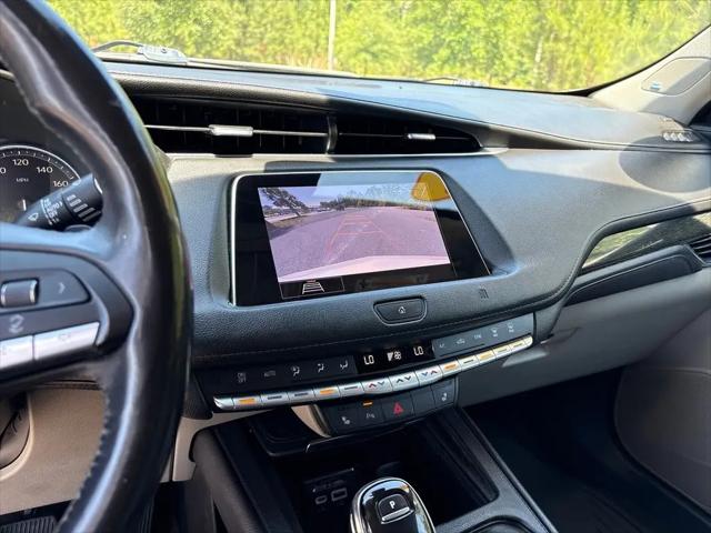 2020 Cadillac XT4 FWD Premium Luxury