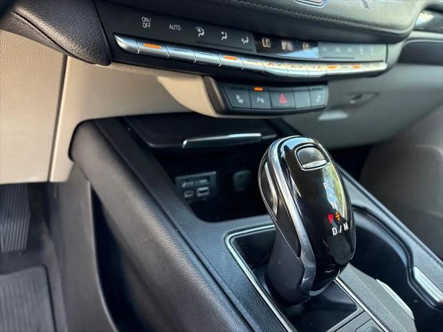 2020 Cadillac XT4 FWD Premium Luxury