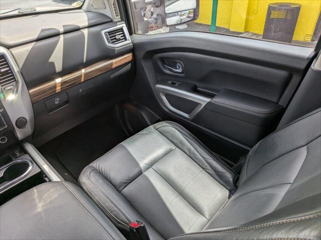 2017 Nissan Titan XD SL