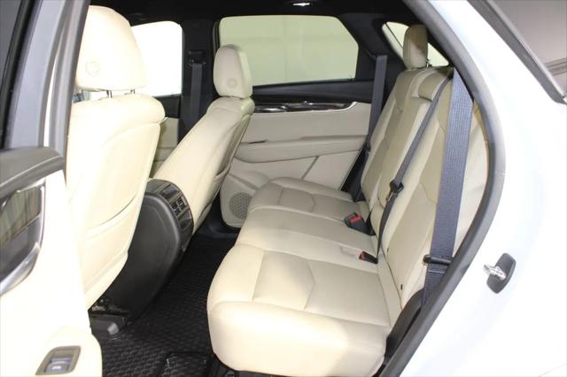 2017 Cadillac XT5 Standard