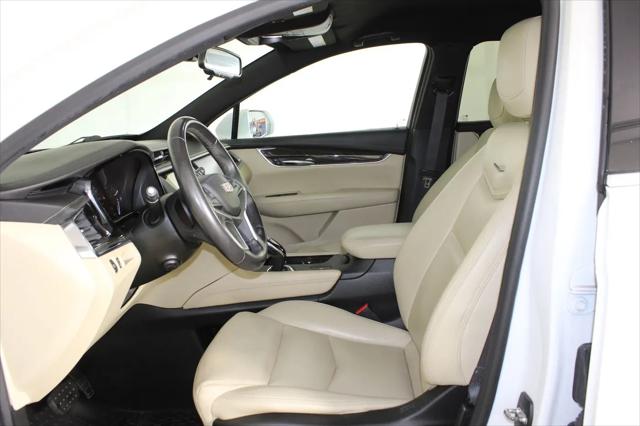 2017 Cadillac XT5 Standard