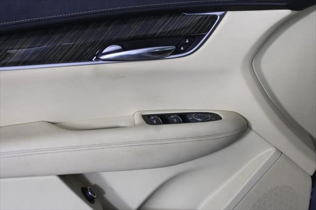 2017 Cadillac XT5 Standard