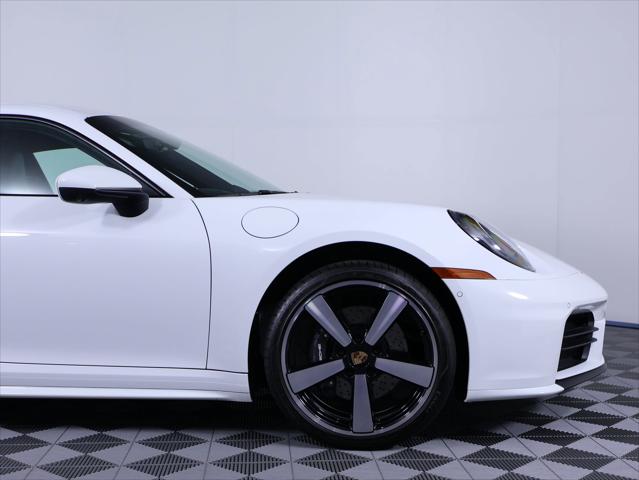 2026 Porsche 911 Carrera
