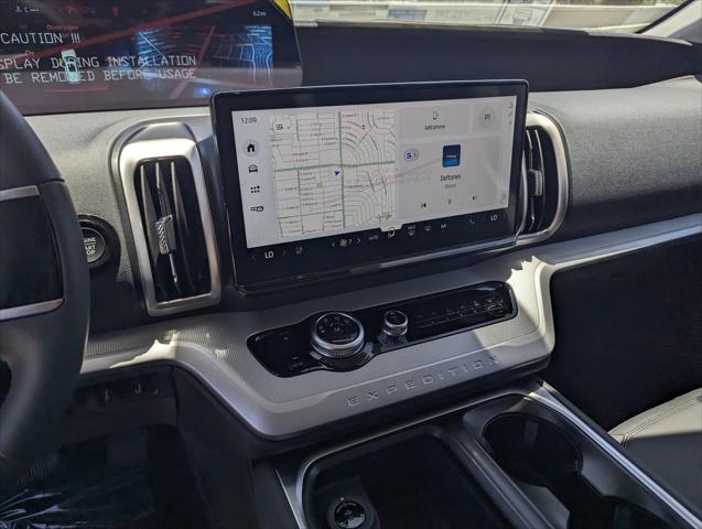 2026 Ford Expedition Max Active MAX