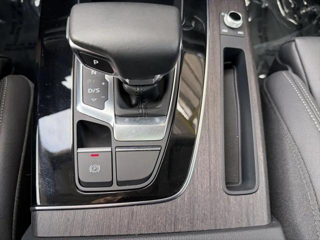 2025 Audi Q5 Premium Plus 55 TFSI e S line quattro S tronic