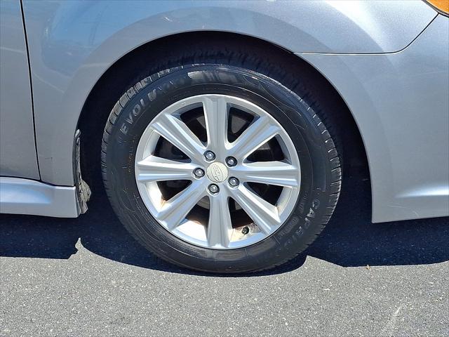 2011 Subaru Legacy 2.5i Premium