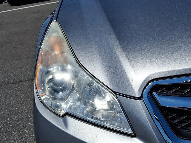 2011 Subaru Legacy 2.5i Premium