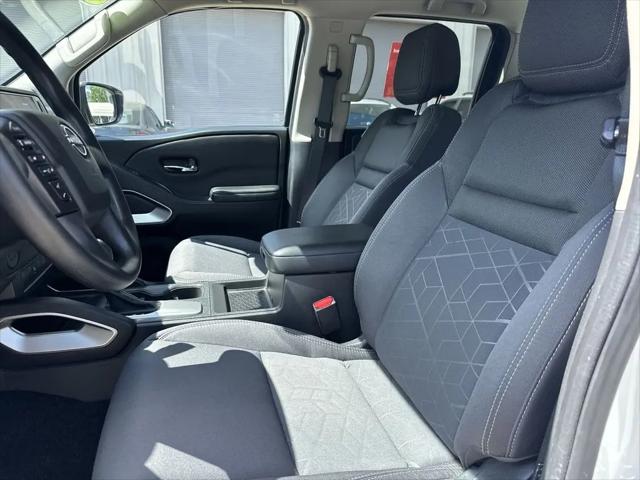 2025 Nissan Frontier Crew Cab SV 4x2
