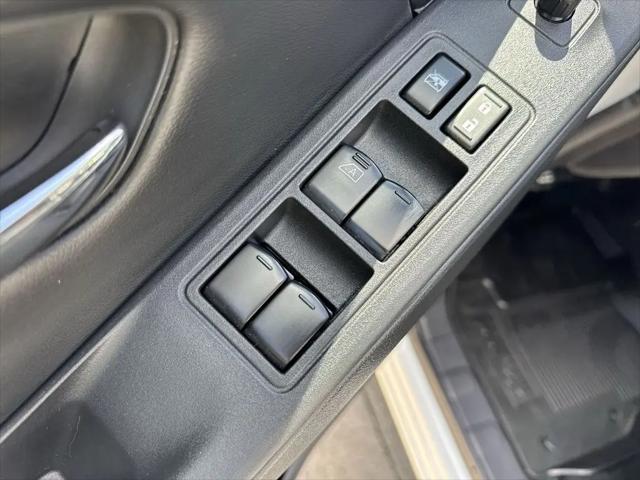 2025 Nissan Frontier Crew Cab SV 4x2