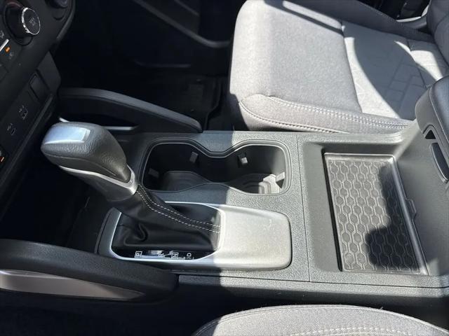2025 Nissan Frontier Crew Cab SV 4x2