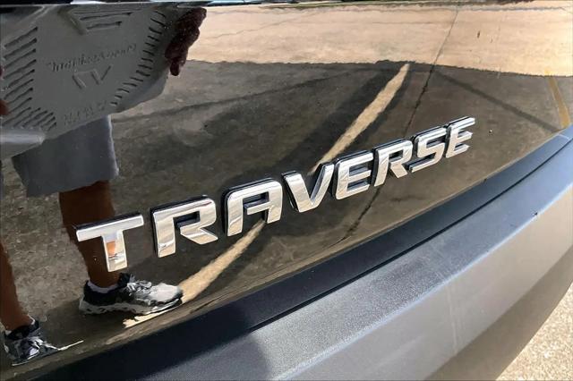 2023 Chevrolet Traverse FWD LS