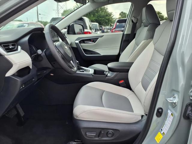 2023 Toyota RAV4 Hybrid XLE Premium